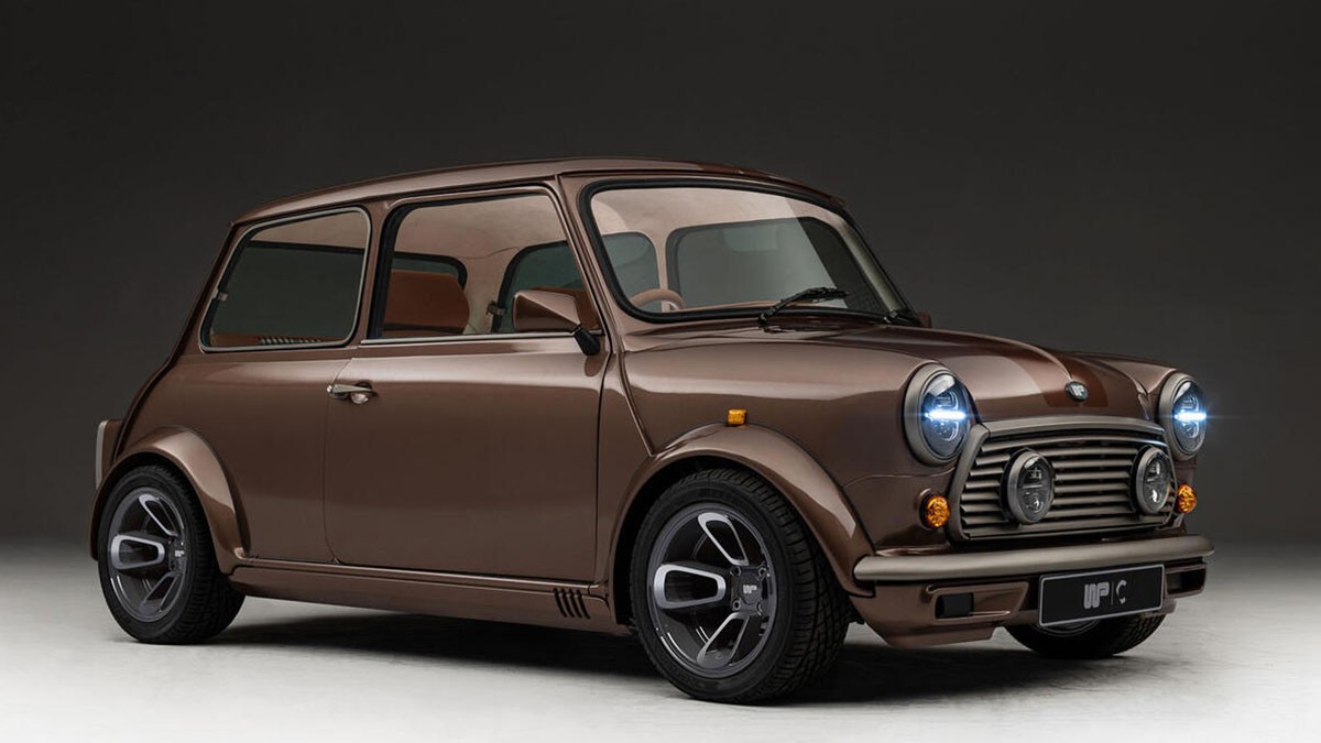Ο Ian Callum μετατρέπει το κλασικό Mini, σε πανάκριβο hot hatch