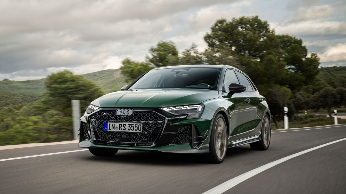 Το Audi RS 3 Competition Limited από την εμπρός αριστερή πλευρά